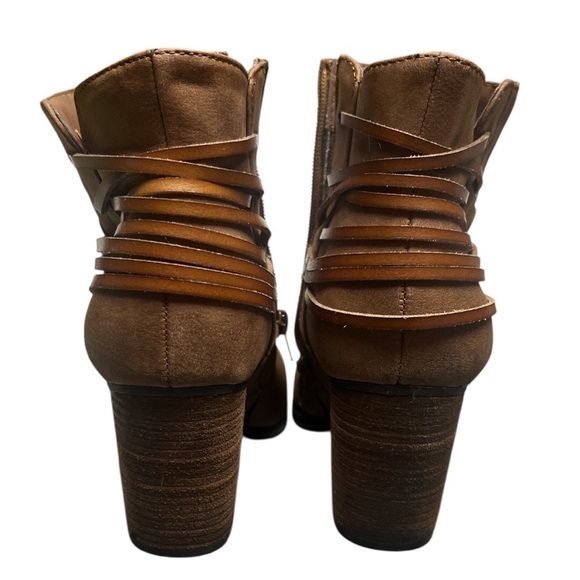 Madden Girl Womens Denice Closed Toe Ankle Fashion Boots Size 9W Zipper Booties - Picture 14 of 14